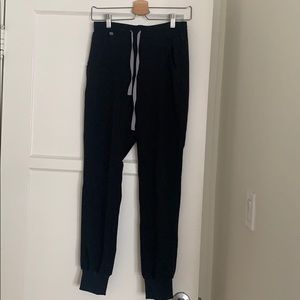 Figs jogger scrub pants